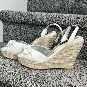 WHBM Fiona white bow platform wedges